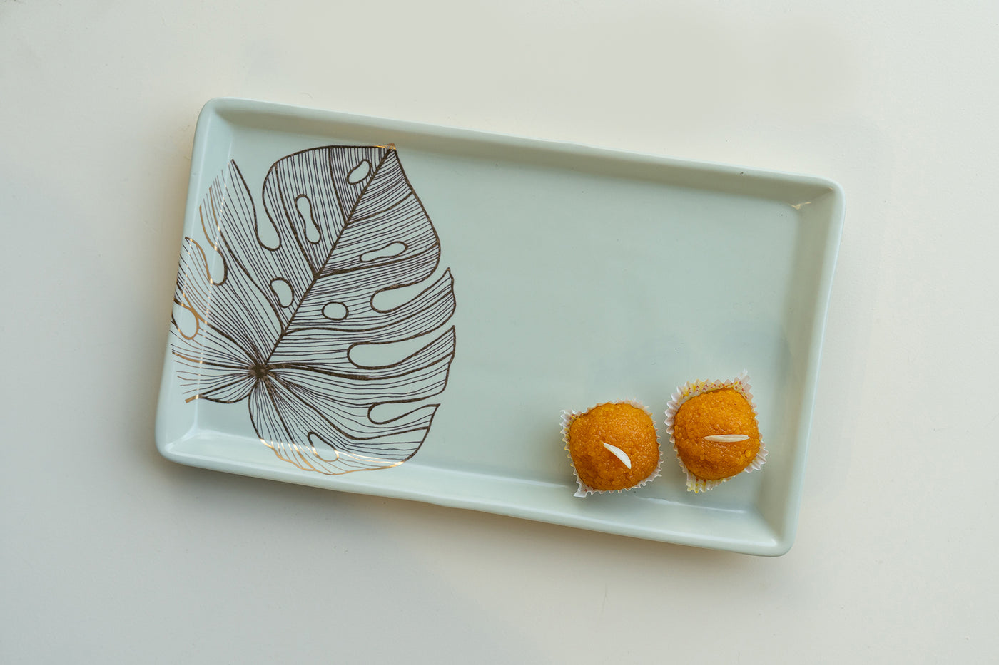 Anar rectangle platter
