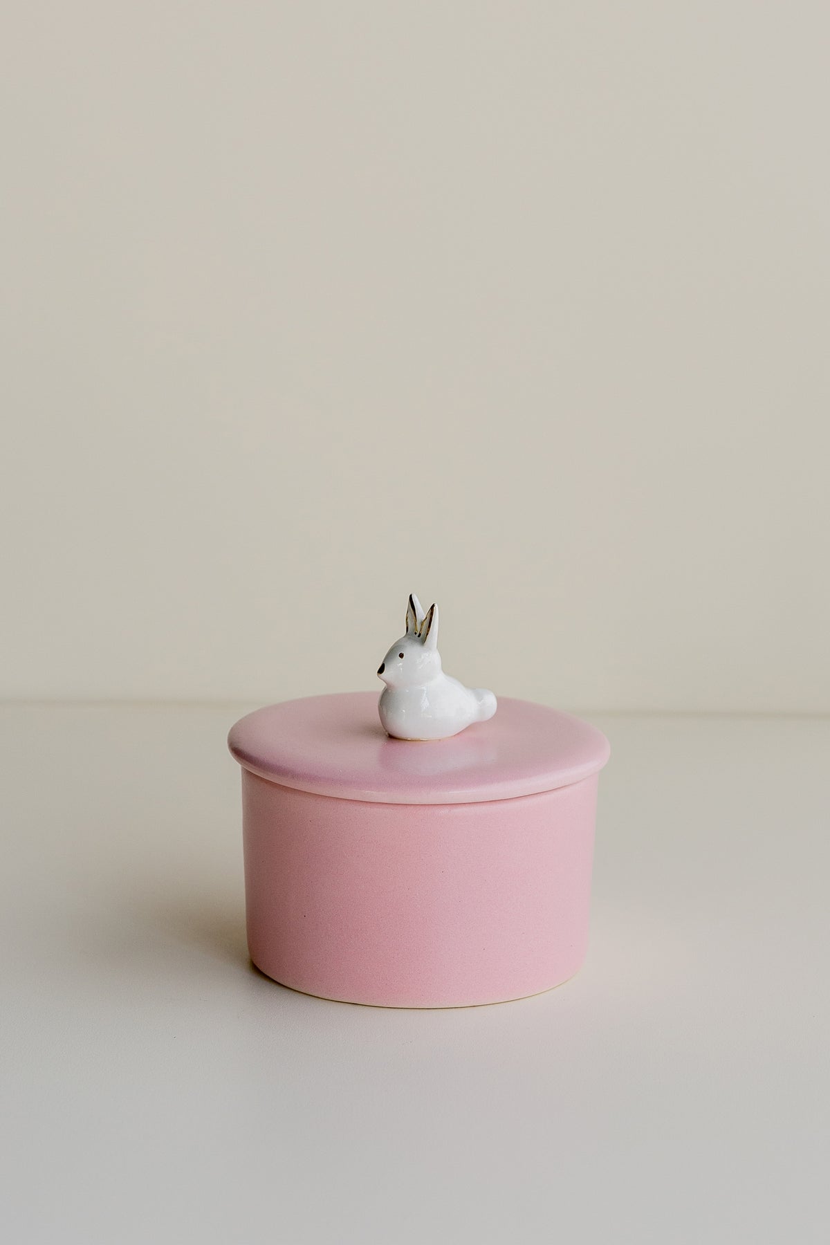 Rabbit Jar – Niras Ceramics
